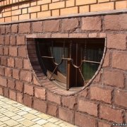 Blok Pelapik Pangkalan: Bahan untuk Reka Bentuk Fasad