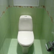 Finisarea toaletei cu panouri din PVC: avantaje și instalare