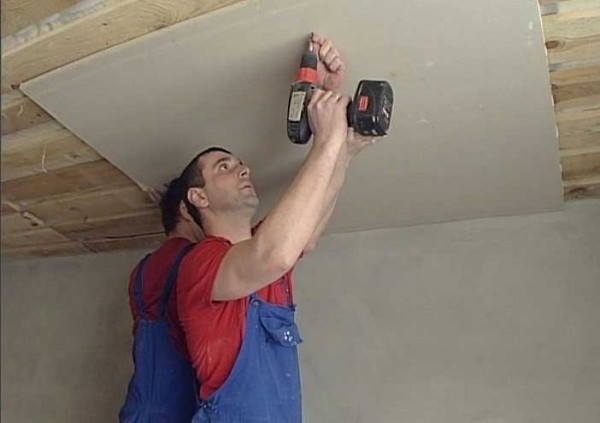 Menyiapkan rumah kayu dengan drywall