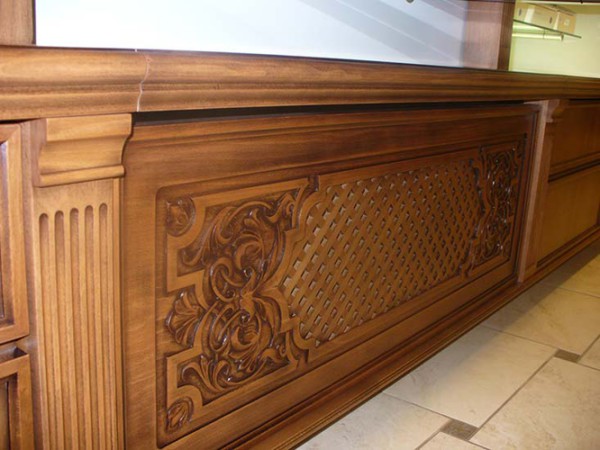 Penggunaan panel kayu untuk hiasan dinding