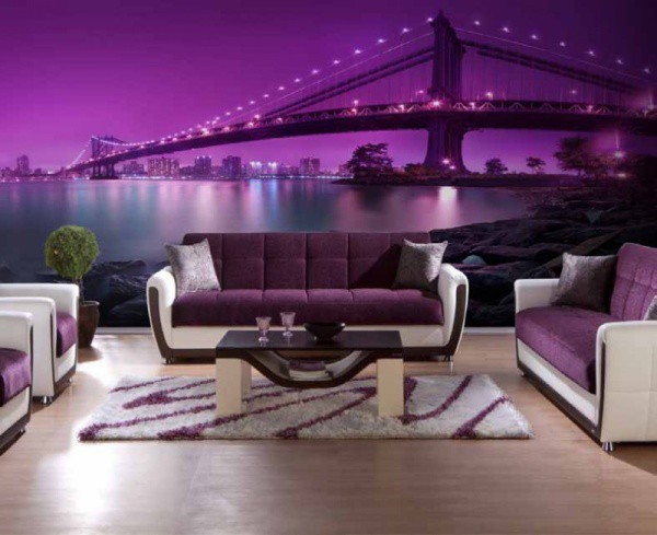 Mural dinding dengan gambar jambatan dengan warna ungu