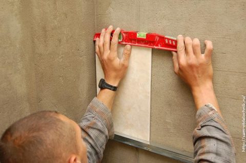 Vérification du bon montage du carreau