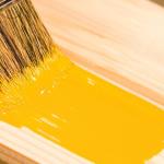 Cara menutup lapisan di dalam rumah: cat minyak