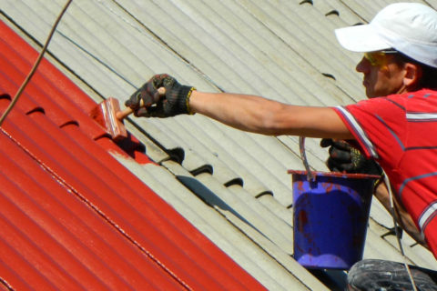 Emulsi getah diletakkan, antara lain, sebagai bahan untuk membaiki dan kalis air bumbung